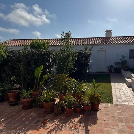 Casinha Da Cabra, Casas Do Poente, Rogil, *