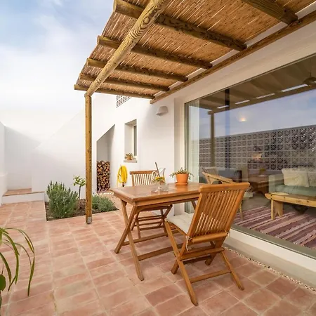 Casinha Da Cabra, Casas Do Poente, Rogil, *